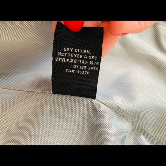 Suzy Shier Double Lapel Grey Pinstripe Blazer - Picture 16 of 16